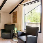 Holiday home 6 Person In *