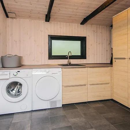 6 Person In Tatil Evi